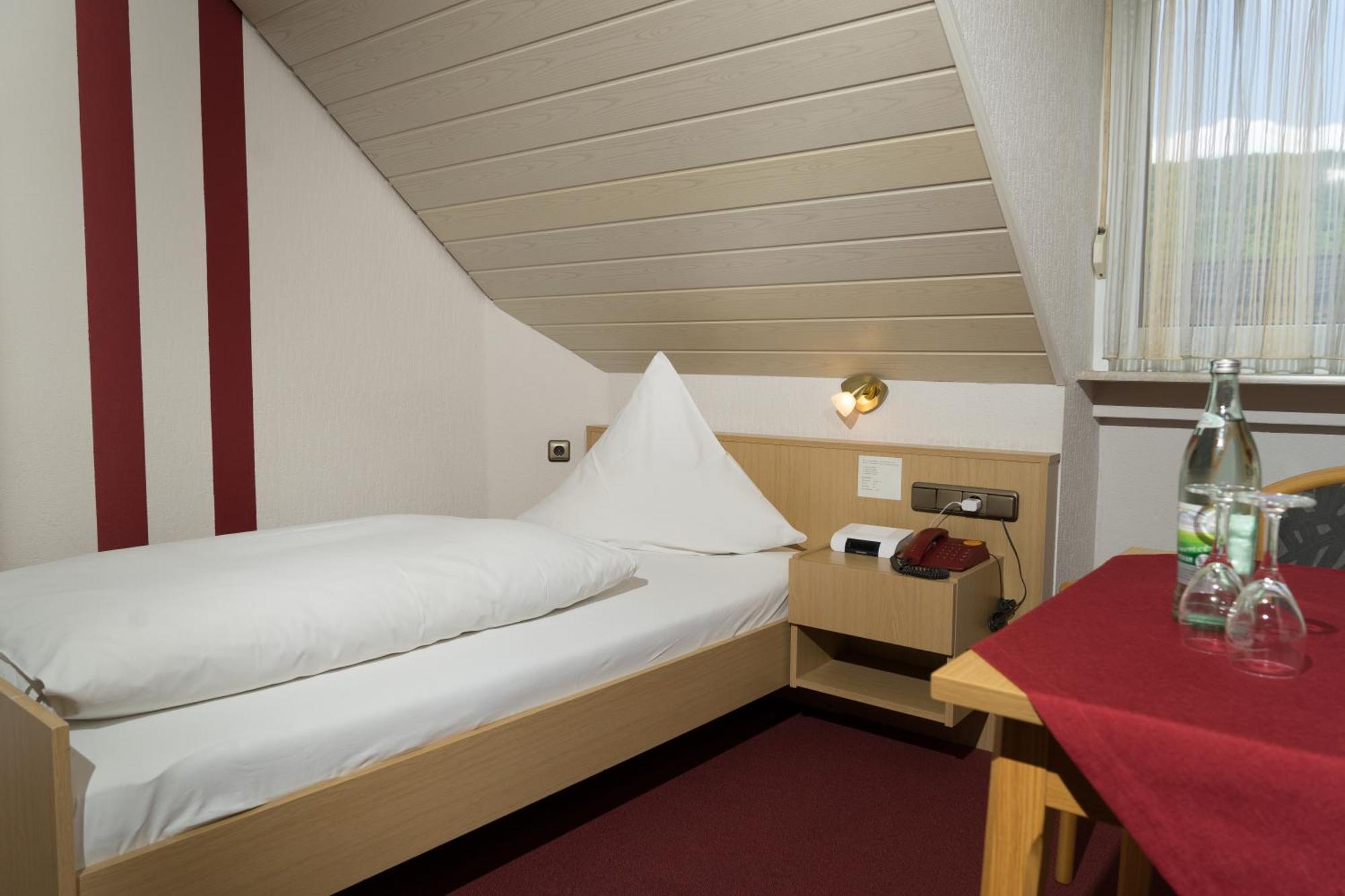 Landgasthof Zum Stern Hammelburg Bagian luar foto