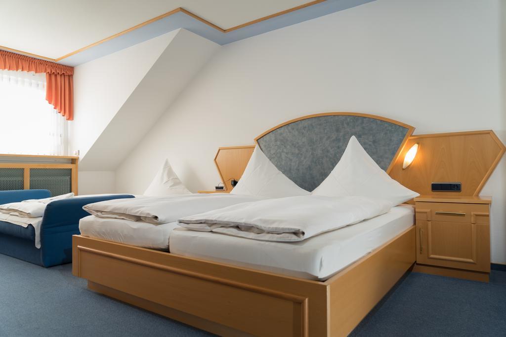 Landgasthof Zum Stern Hammelburg Bagian luar foto