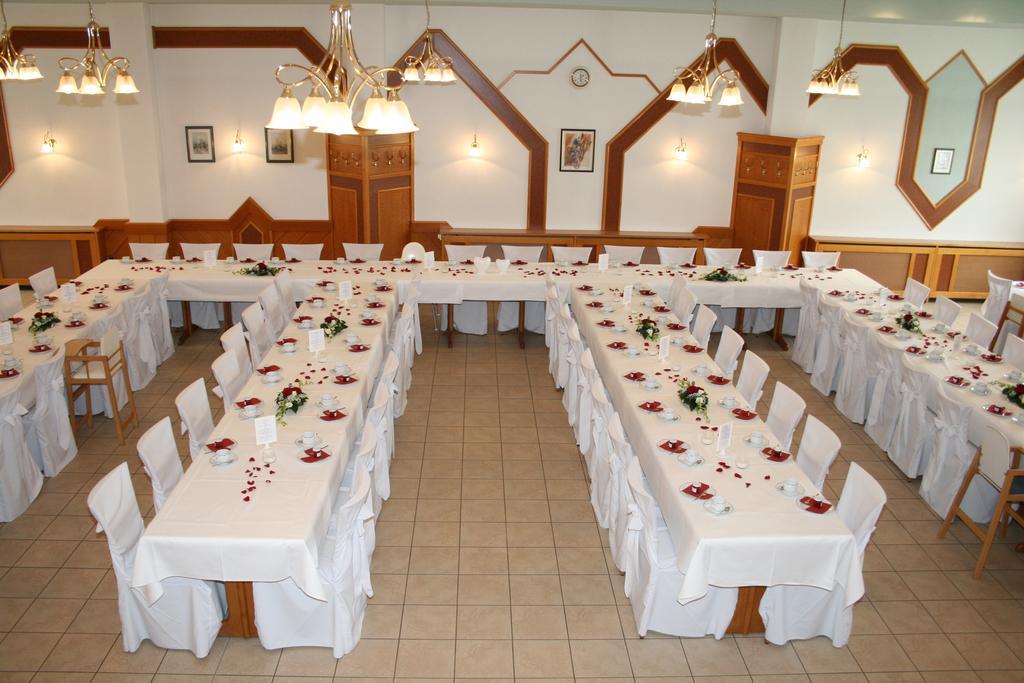 Landgasthof Zum Stern Hammelburg Bagian luar foto